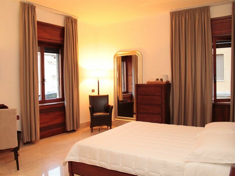 圣彼得六客房及套房旅馆 罗马 外观 照片